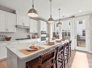 9452 Senator Royall Dr, Charlotte, NC 28262