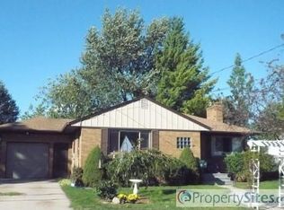 1311 Hine St, Bay City, MI 48708