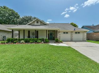 2009 Westside Dr, Deer Park, TX 77536