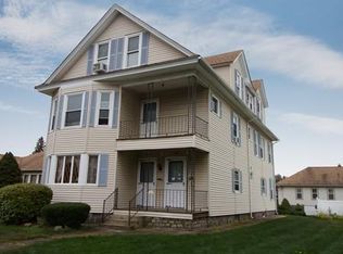 702 Franklin St, Worcester, MA 01604