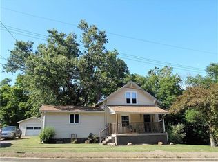 383 Mount Jackson Rd, New Castle, PA 16102