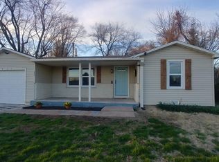 W Division St, SPRINGFIELD, MO 65803