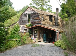 542 S Crisswell Rd, Butler, PA 16002