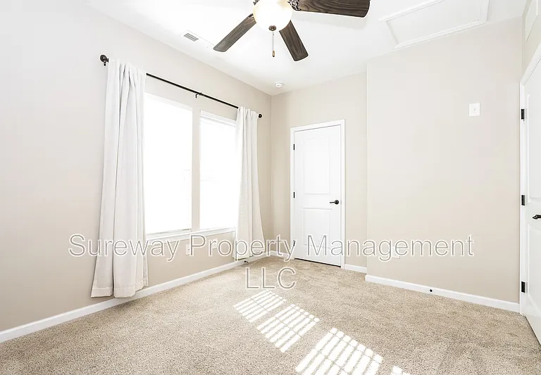 12 Stevens Ct — Photo 13