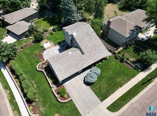 2700 S 9th Ave, Sioux Falls, SD 57105