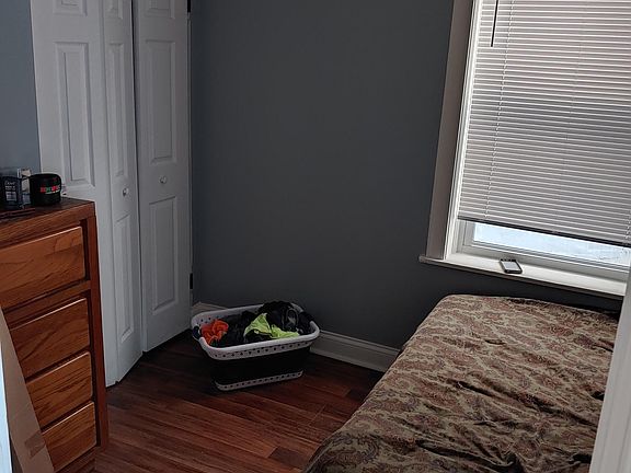 3rd image of 4434 S Richmond St #1