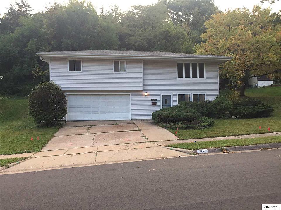 1st image of 2920 Wildwood Dr