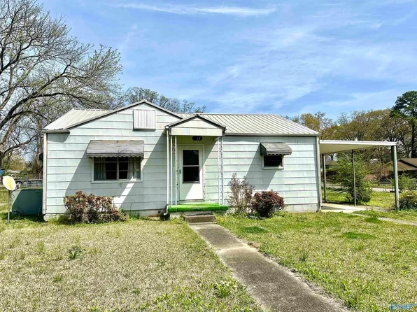 414 Madison Cir, Gadsden, AL 35904