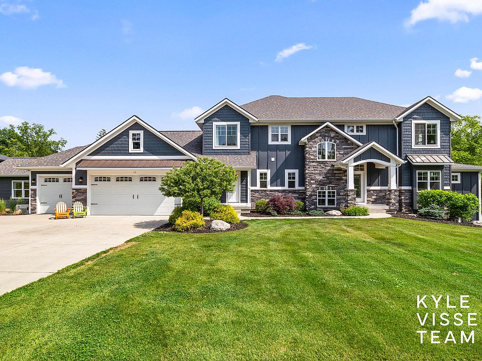 1st image of 69 Lakeside Dr SE