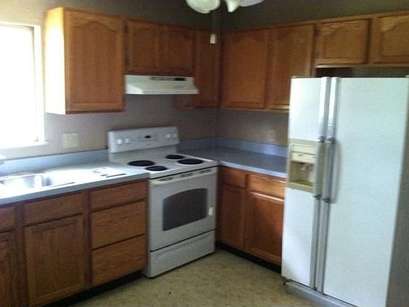 3rd image of 3081 E 11th Ave