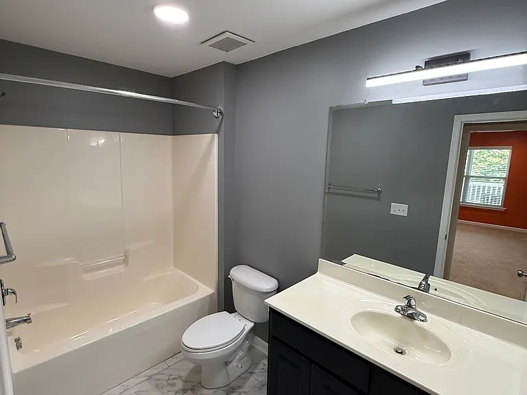4409 Jay Bird Cir #203 — Photo 10