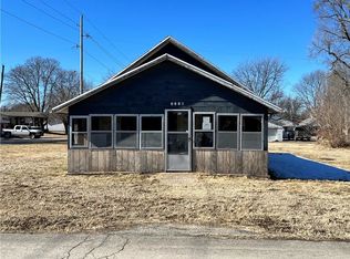 6548 Sherman St, Saint Joseph, MO 64504