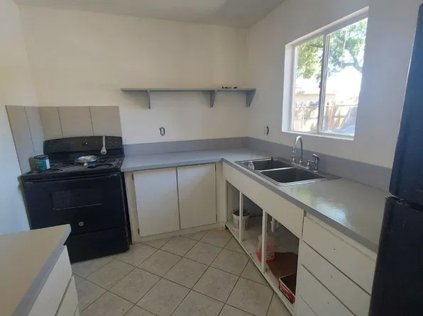 1104 N Francis St, Carlsbad, NM 88220
