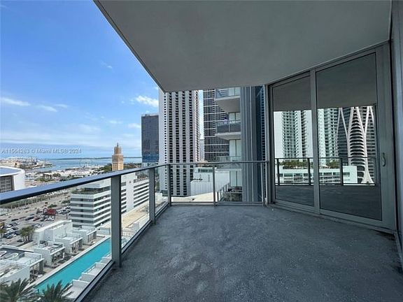2nd image of 851 NE 1st Ave #1605