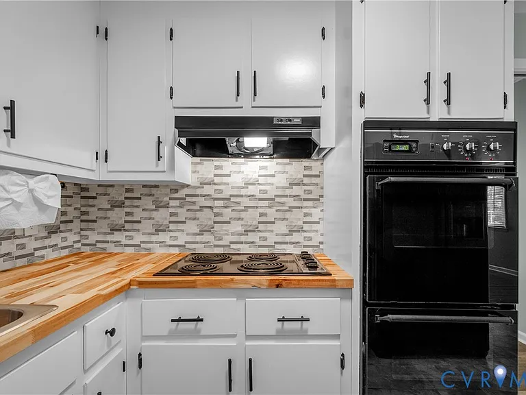 552 S 22nd Ave — Photo 24