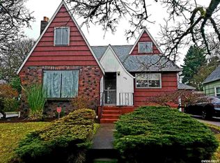 1590 18th St NE, Salem, OR 97301