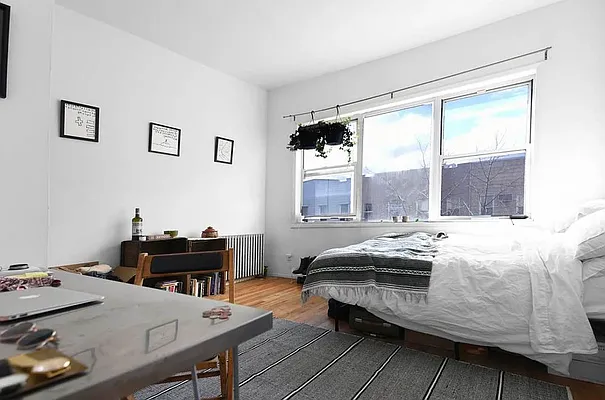 Rented by Coda Real Estate NYC | media 9