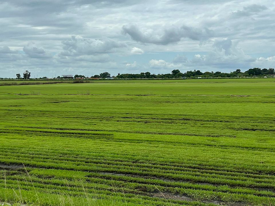 1st image of 400 State Road 80
