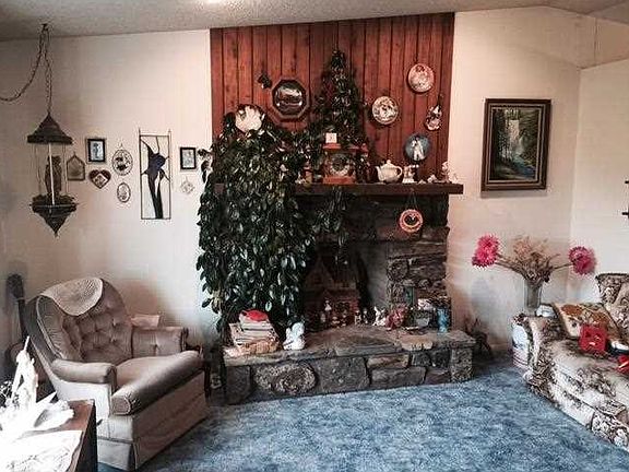 2nd image of 3009 McBride St