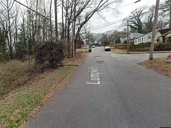 4th image of 0 Lumpkin St #4