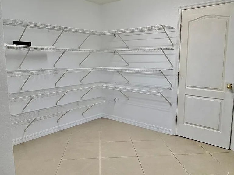 6759 Krenson Oaks Cir — Photo 10
