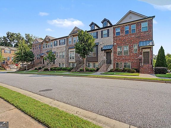 2nd image of 4469 Dunblane Ave