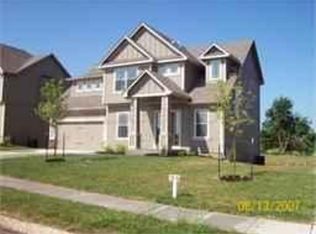 602 Avondale Ln, Raymore, MO 64083