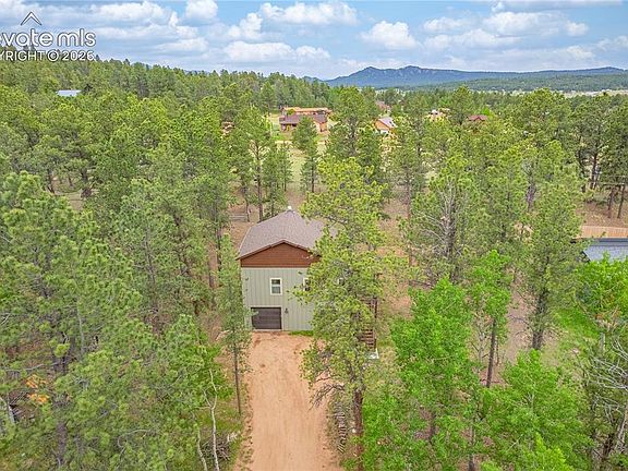3rd image of 114 Homestead Ln