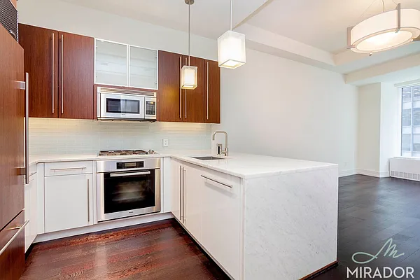 Rented by Mirador Real Estate | media 51