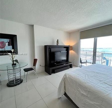 3rd image of 1750 N Bayshore Dr APT 4508