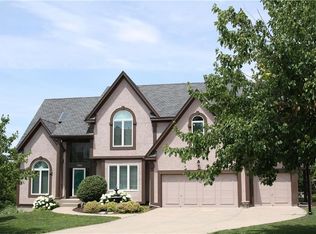 13862 W 57th Ter, Shawnee, KS 66216
