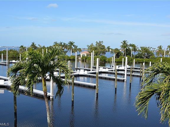 3rd image of 38 Fort Boat Slip At Gulf Hbr #A03