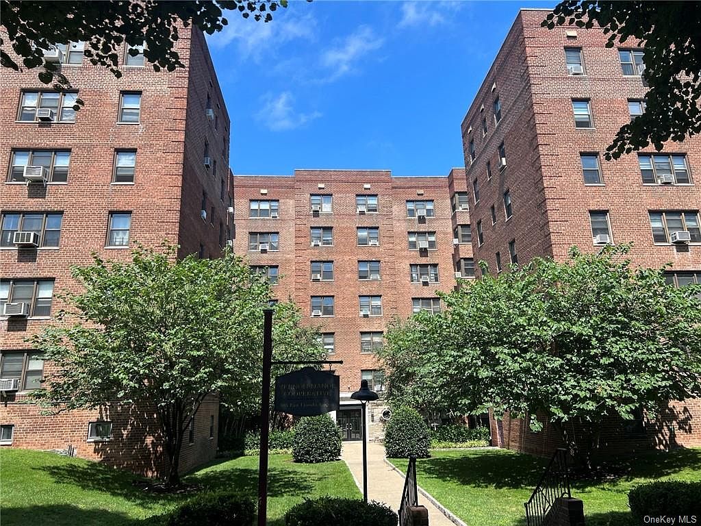 485 E Lincoln Avenue UNIT 401, Mount Vernon, NY 10552 | Zillow