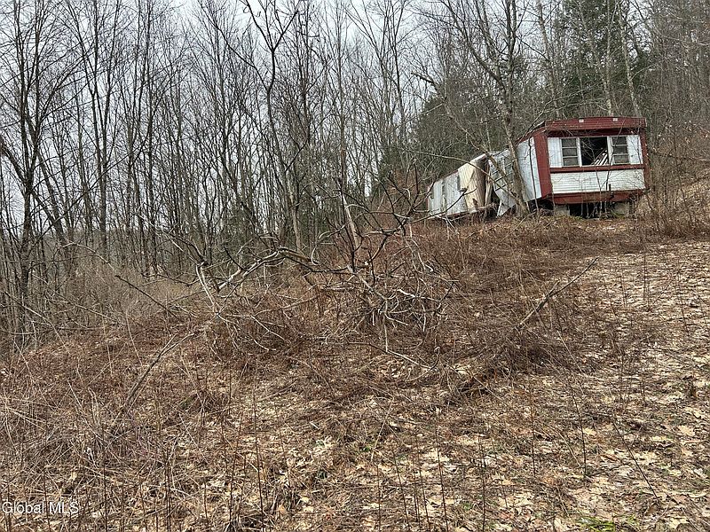 2nd image of 135 Clark Way