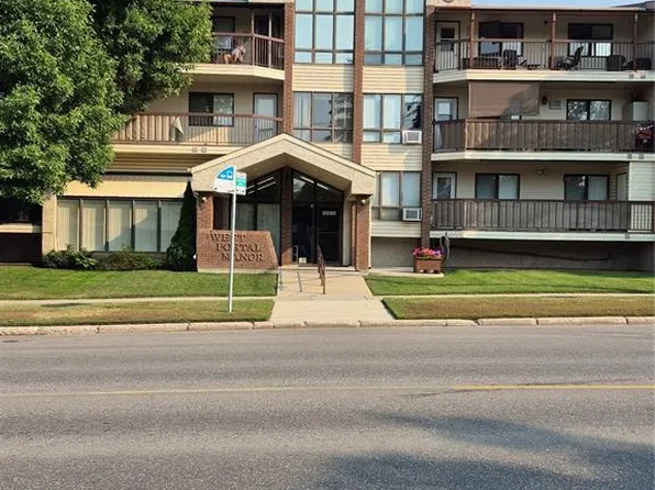 UNIT 102-3220 33rd STREET W, Saskatoon, SK S7L 6K3