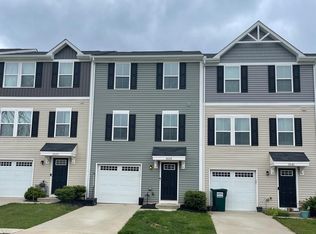 35175 Sara Ct, Locust Grove, VA 22508
