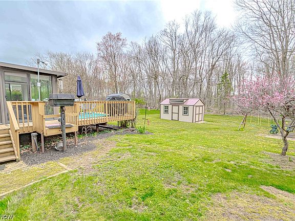 4th image of 2989 Fair Oaks Dr