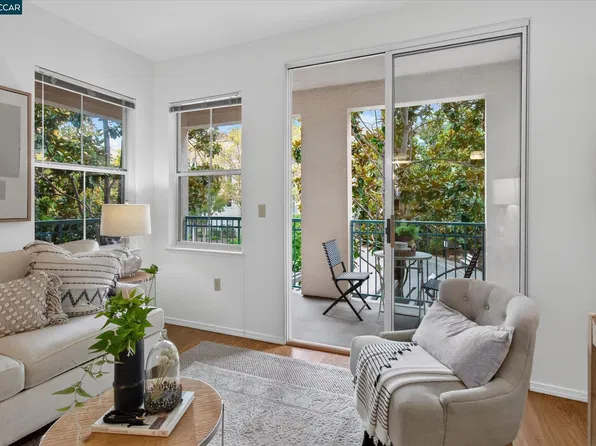 1840 Tice Creek Dr APT 2217, Walnut Creek, CA 94595