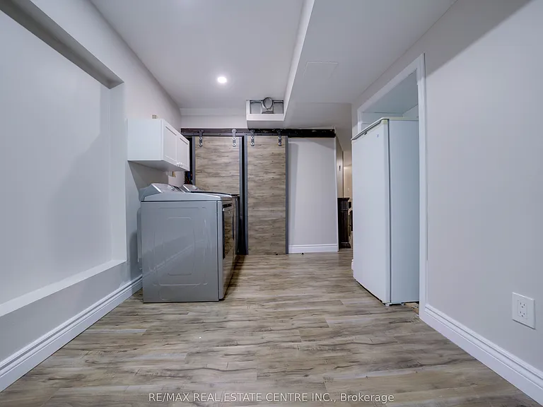 76 Frances Ave #32 — Photo 42