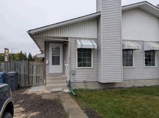 2 Kayhans Dr, Winnipeg, MB R2G3E6