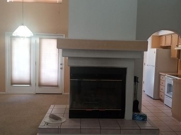 2nd image of 2758 Cadiz Ct