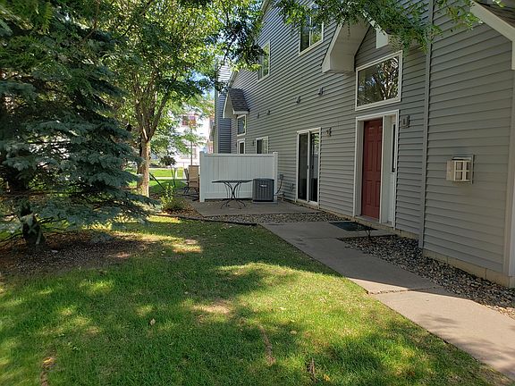 2nd image of 689 Woodduck Dr Unit F