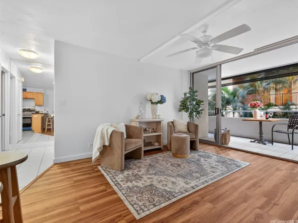 430 Kaiolu St APT 207, Honolulu, HI 96815