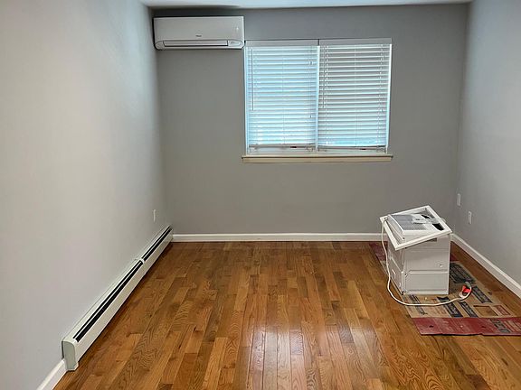 3rd image of 21019 41st Ave #2