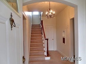 3rd image of 1102 Quincy St