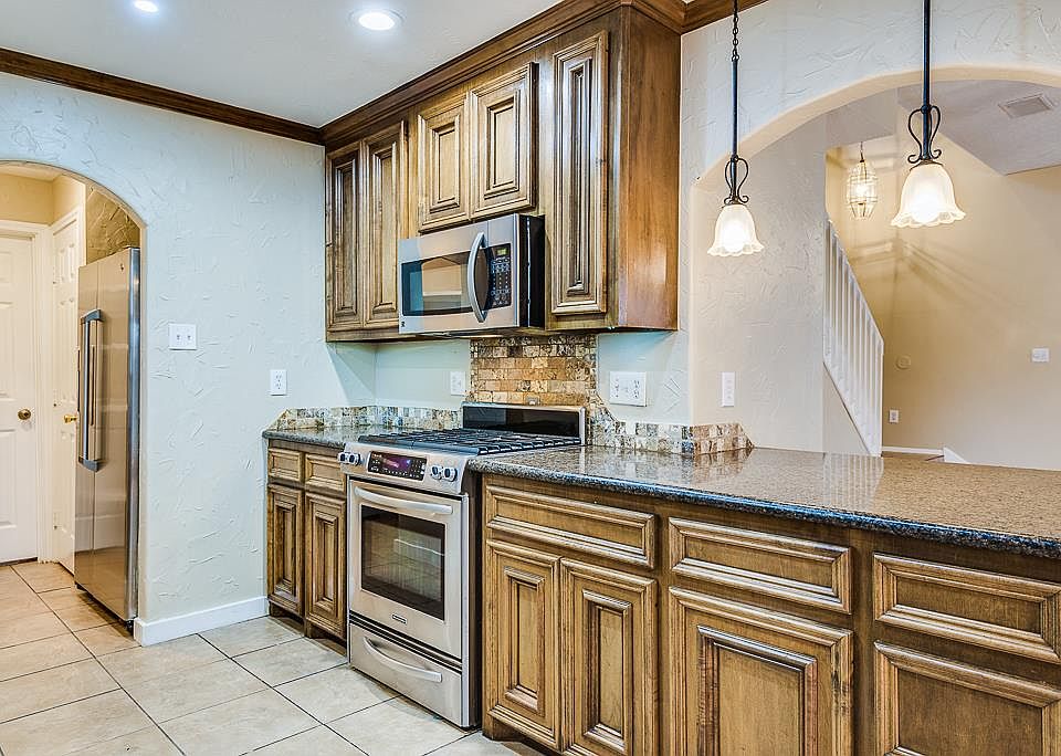 1st image of 4719 Saint Lawrence Dr