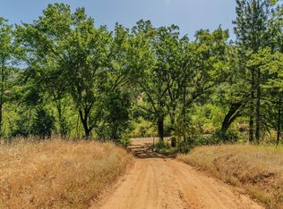 Hawver Rd, Mokelumne Hill, CA 95245
