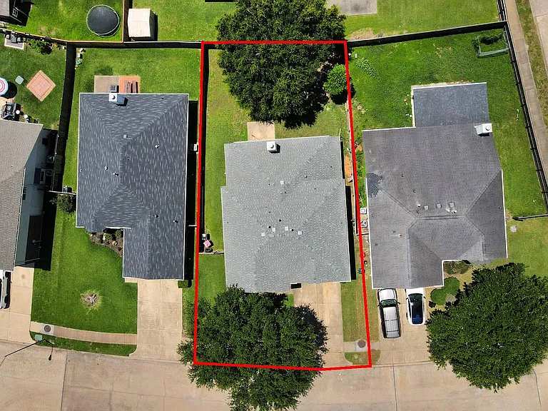 3506 Evergreen Square Trl — Photo 19