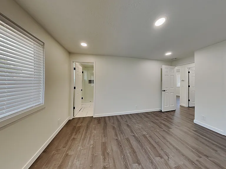 20710 SW Jay St — Photo 17