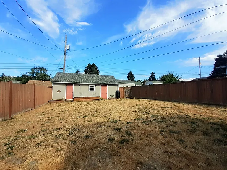 5019 N Whitman St — Photo 18